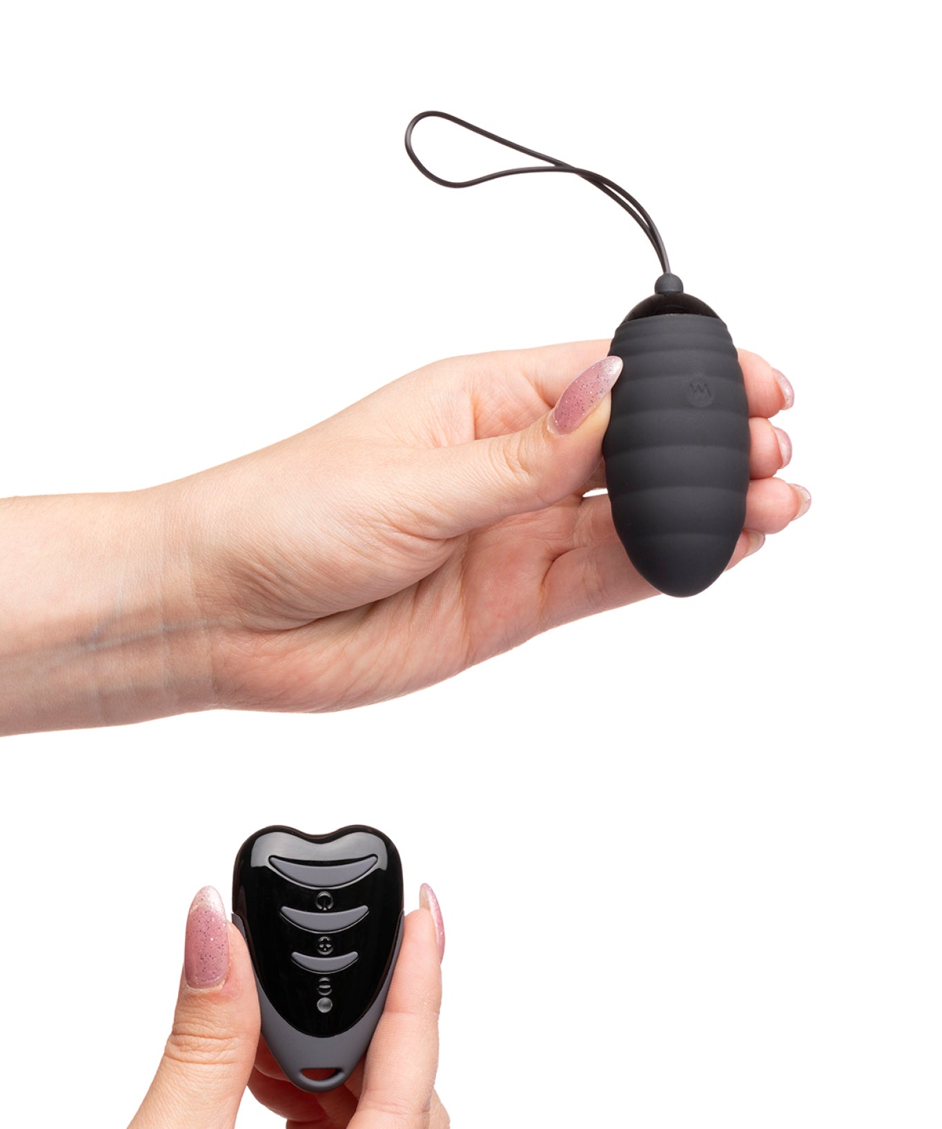 mysecretcase-ovetto-vibrante-sEGGs-nero-mani.jpg